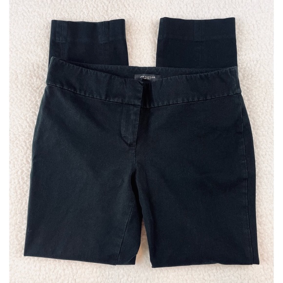 ANN TAYLOR • Classic Black Low Rise Ankle-Cut Trouser Pants - Picture 2 of 12